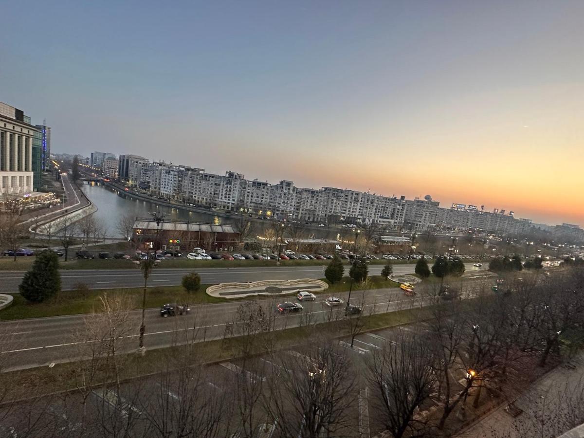 בוקרשט Unirii Lake Tribunal מראה חיצוני תמונה