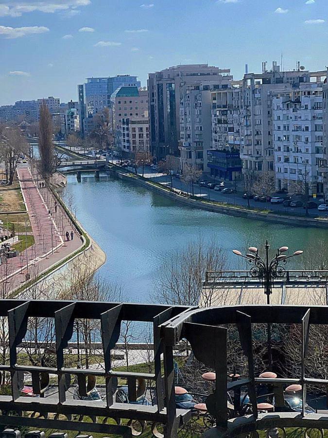בוקרשט Unirii Lake Tribunal מראה חיצוני תמונה