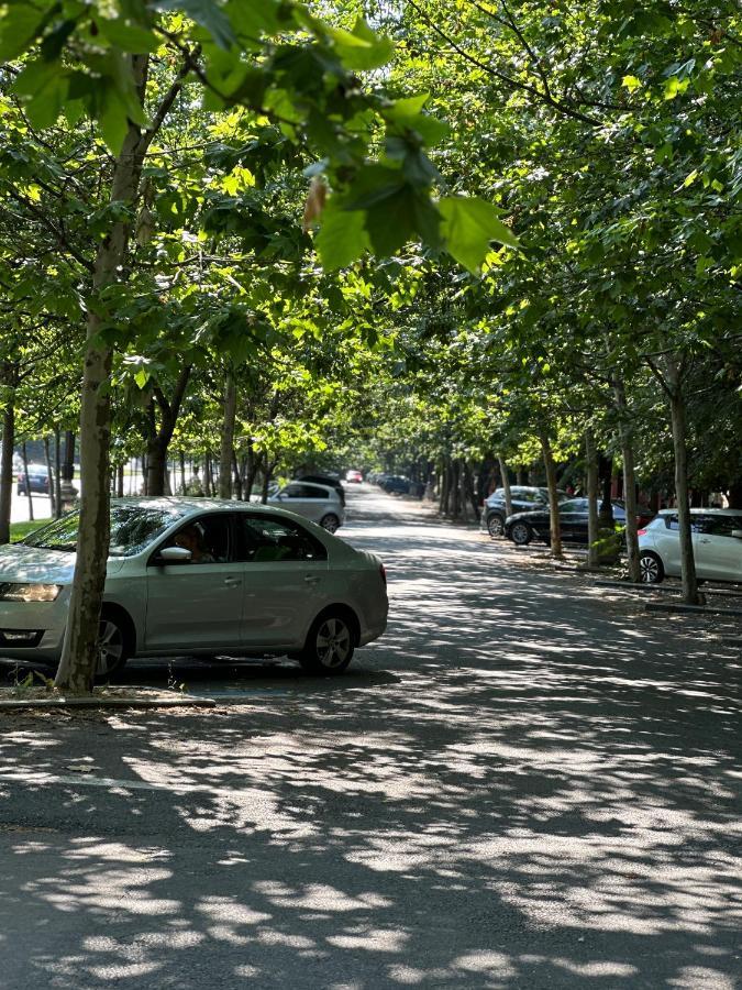 בוקרשט Unirii Lake Tribunal מראה חיצוני תמונה